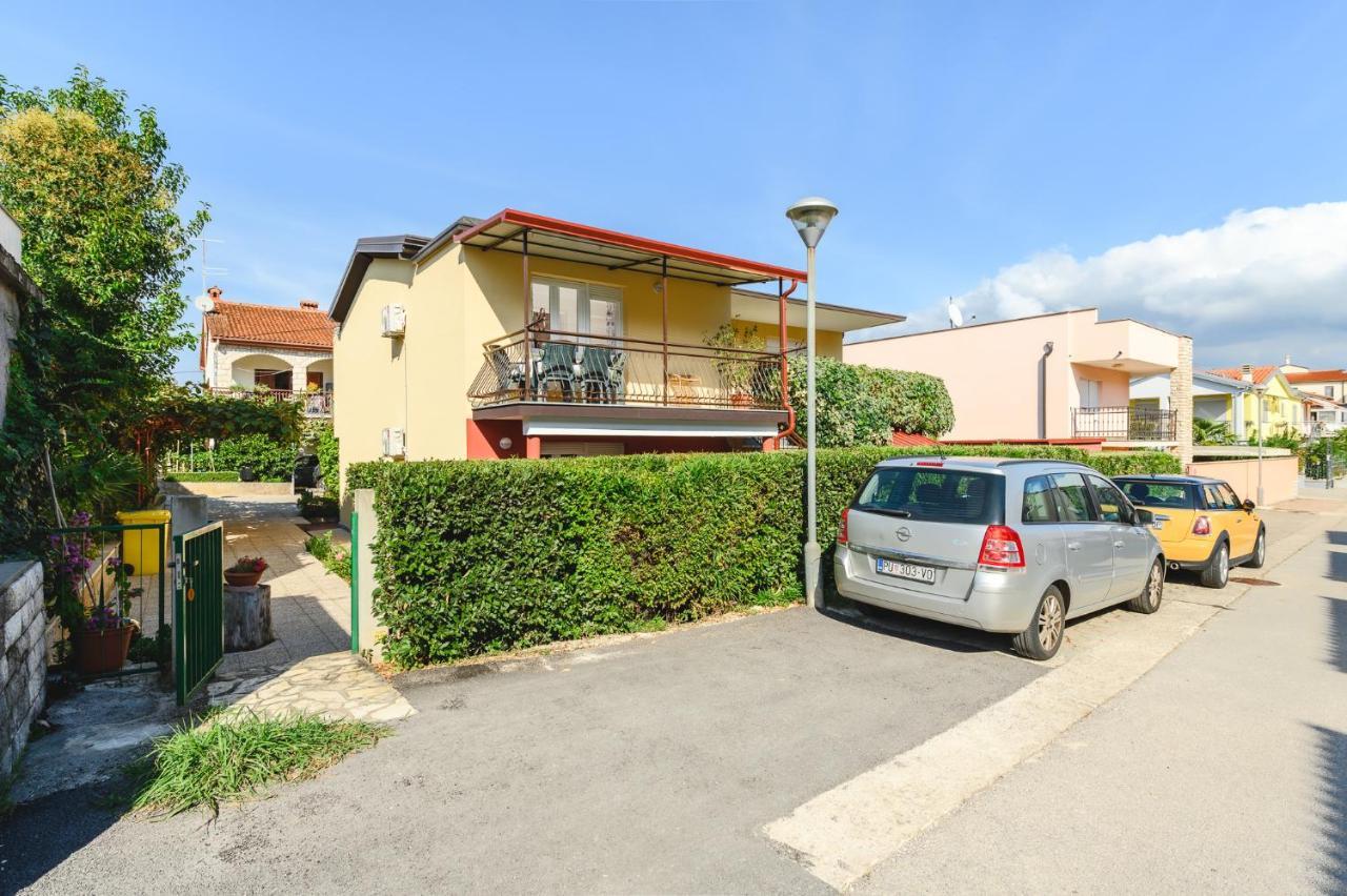 Apartments Kovacic-Punta ウマグ エクステリア 写真