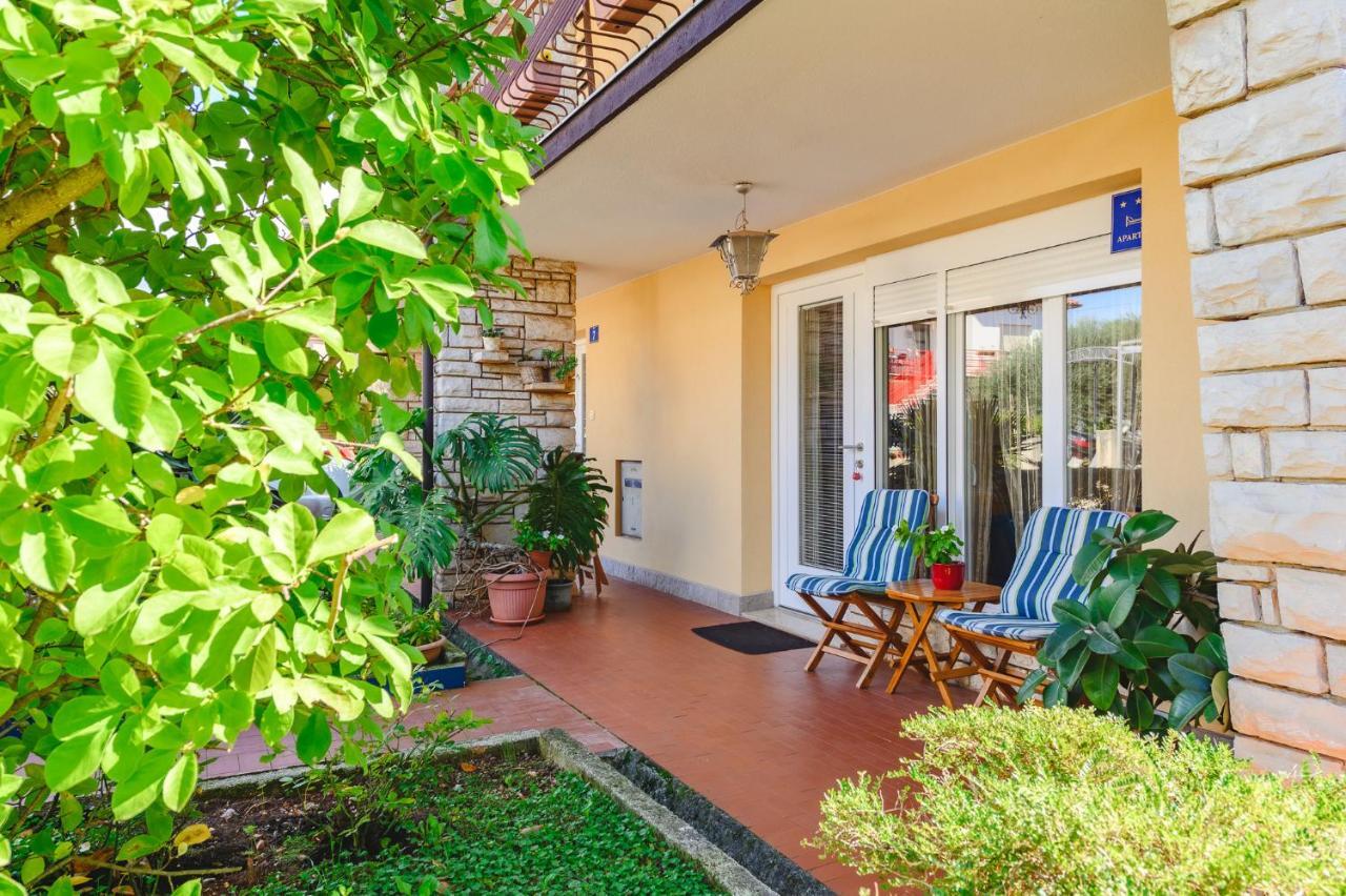 Apartments Kovacic-Punta ウマグ エクステリア 写真