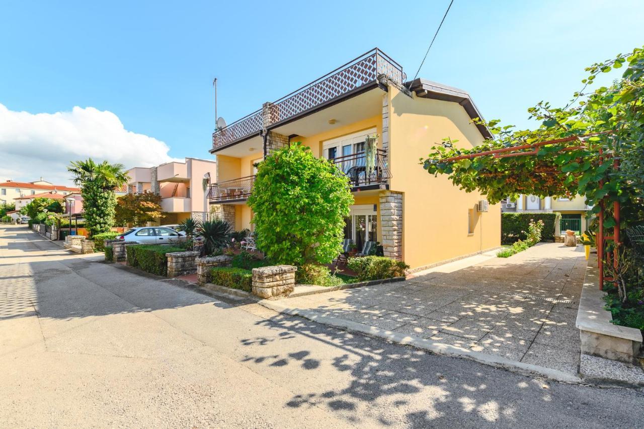 Apartments Kovacic-Punta ウマグ エクステリア 写真