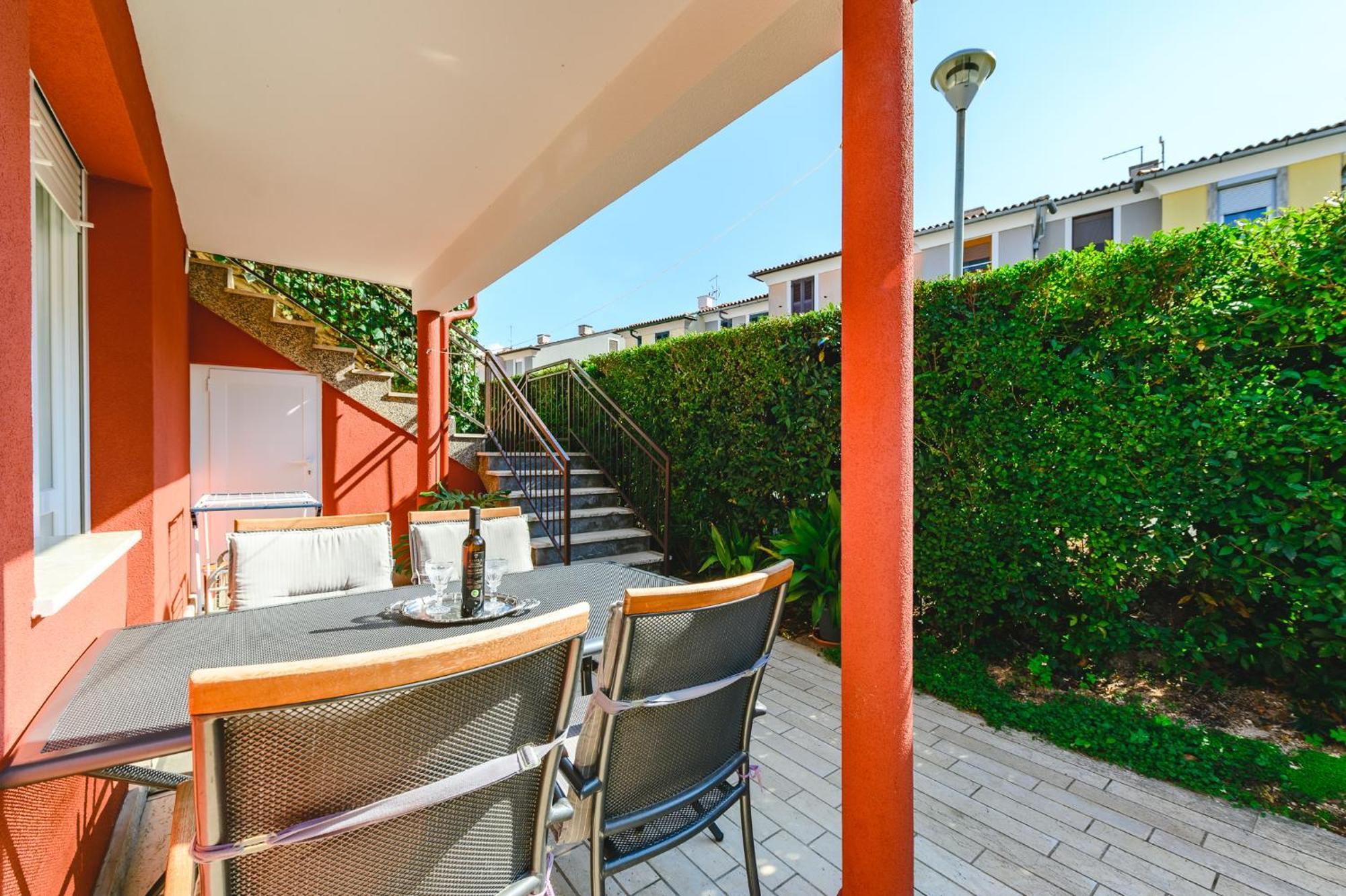 Apartments Kovacic-Punta ウマグ 部屋 写真